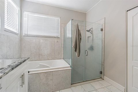 Casa en venta en Plant City, Florida, 3 dormitorios, 162.21 m2 № 1912636 - foto 13