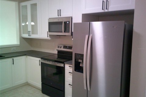 Townhouse in Orlando, Florida 3 bedrooms, 156.26 sq.m. № 2121720 - photo 20