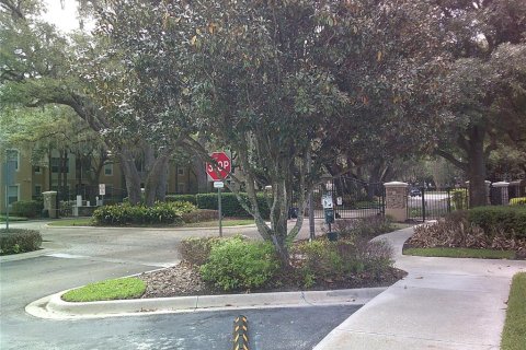 Townhouse in Orlando, Florida 3 bedrooms, 156.26 sq.m. № 2121720 - photo 15