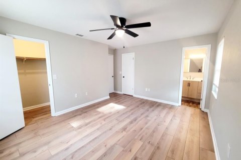 Villa ou maison à louer à Gainesville, Floride: 4 chambres, 156.45 m2 № 2294725 - photo 9
