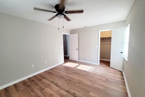Villa ou maison à louer à Gainesville, Floride: 4 chambres, 156.45 m2 № 2294725 - photo 13