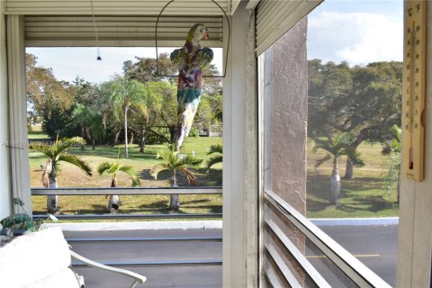 Condominio en venta en Sunrise, Florida, 2 dormitorios, 90.67 m2 № 2030814 - foto 16