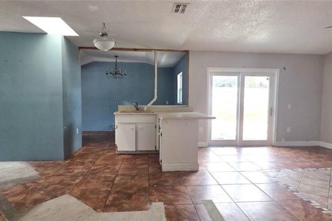 Casa en venta en Dundee, Florida, 4 dormitorios, 173.36 m2 № 2384236 - foto 10