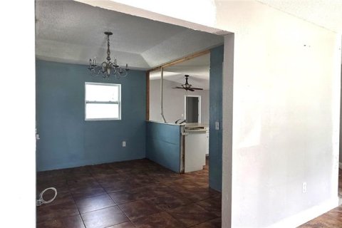 Casa en venta en Dundee, Florida, 4 dormitorios, 173.36 m2 № 2384236 - foto 8