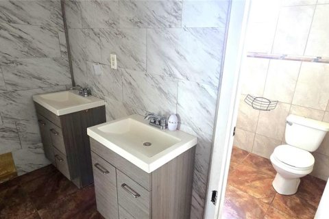 Casa en venta en Dundee, Florida, 4 dormitorios, 173.36 m2 № 2384236 - foto 16
