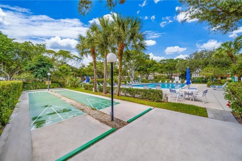 Copropriété à vendre à Pompano Beach, Floride: 3 chambres, 158.86 m2 № 2084404 - photo 22