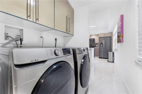 Copropriété à vendre à Pompano Beach, Floride: 3 chambres, 158.86 m2 № 2084404 - photo 9