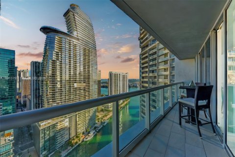 Condo à Miami, Floride, 2 chambres  № 2075668