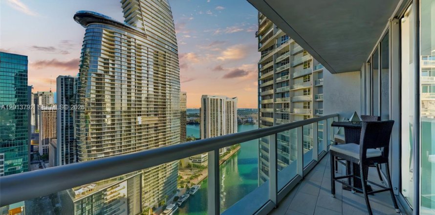 Condo à Miami, Floride, 2 chambres № 2075668