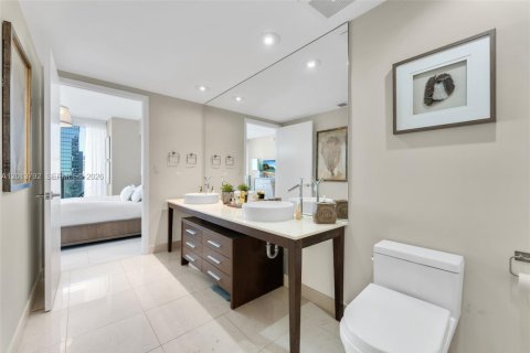 Copropriété à louer à Miami, Floride: 2 chambres, 108.51 m2 № 2075668 - photo 19