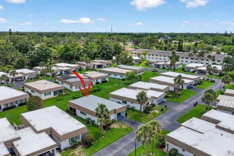 House in Sarasota, Florida 1 bedroom, 80.27 sq.m. № 1782603 - photo 25