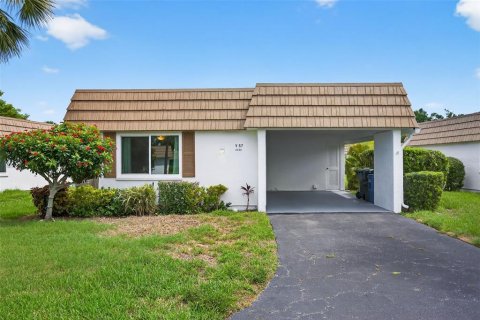 House in Sarasota, Florida 1 bedroom, 80.27 sq.m. № 1782603 - photo 3