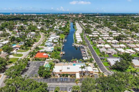 House in Sarasota, Florida 1 bedroom, 80.27 sq.m. № 1782603 - photo 30