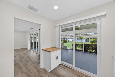 House in Sarasota, Florida 1 bedroom, 80.27 sq.m. № 1782603 - photo 13