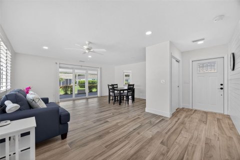 House in Sarasota, Florida 1 bedroom, 80.27 sq.m. № 1782603 - photo 7