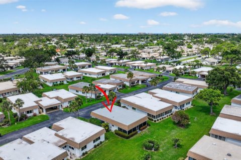 House in Sarasota, Florida 1 bedroom, 80.27 sq.m. № 1782603 - photo 27