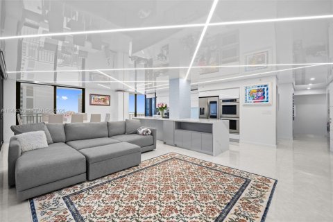 Снять в аренду кондоминиум в Санни-Айлс-Бич, Флорида 3 спальни, 210.14м2, № 2045495 - фото 5