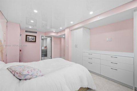 Снять в аренду кондоминиум в Санни-Айлс-Бич, Флорида 3 спальни, 210.14м2, № 2045495 - фото 21