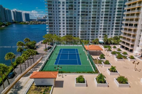 Снять в аренду кондоминиум в Санни-Айлс-Бич, Флорида 3 спальни, 210.14м2, № 2045495 - фото 26