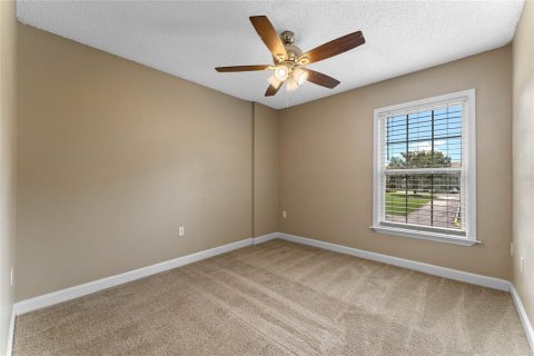 Copropriété à louer à Orlando, Floride: 2 chambres, 92.25 m2 № 2386599 - photo 12