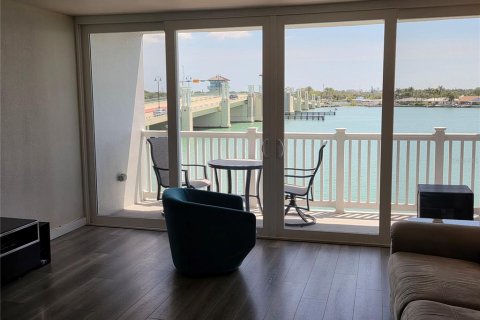 Copropriété à louer à Treasure Island, Floride: 2 chambres, 121.52 m2 № 2093197 - photo 18