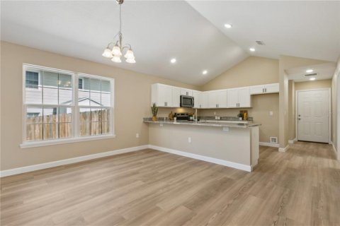 Casa en venta en Eustis, Florida, 3 dormitorios, 104.05 m2 № 1780205 - foto 9