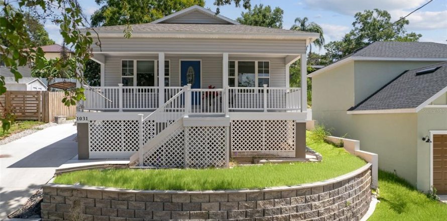 Casa en Eustis, Florida 3 dormitorios, 104.05 m2 № 1780205