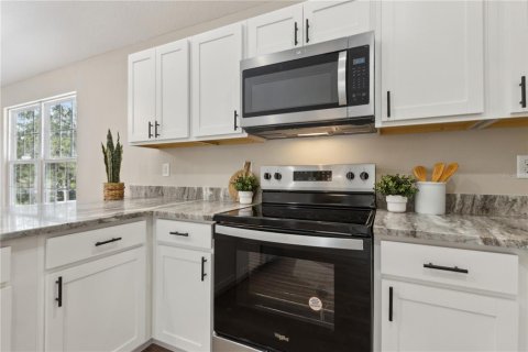 Casa en venta en Eustis, Florida, 3 dormitorios, 104.05 m2 № 1780205 - foto 12