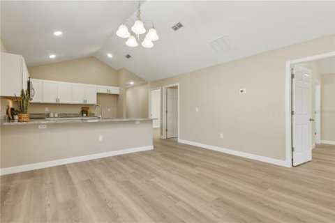 Casa en venta en Eustis, Florida, 3 dormitorios, 104.05 m2 № 1780205 - foto 8