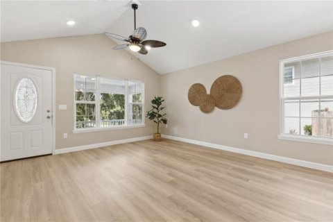 Casa en venta en Eustis, Florida, 3 dormitorios, 104.05 m2 № 1780205 - foto 6
