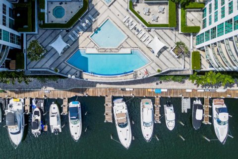 Купить кондоминиум в Авентура, Флорида 2 спальни, 115.29м2, № 1963351 - фото 25