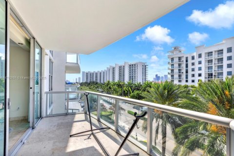 Купить кондоминиум в Авентура, Флорида 2 спальни, 115.29м2, № 1963351 - фото 9