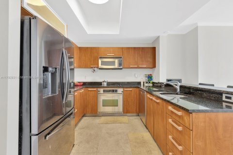 Купить кондоминиум в Авентура, Флорида 2 спальни, 115.29м2, № 1963351 - фото 7