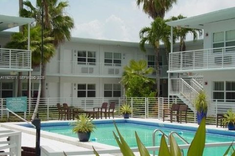 Снять в аренду квартиру в Майами, Флорида 39.02м2, № 1985974 - фото 19