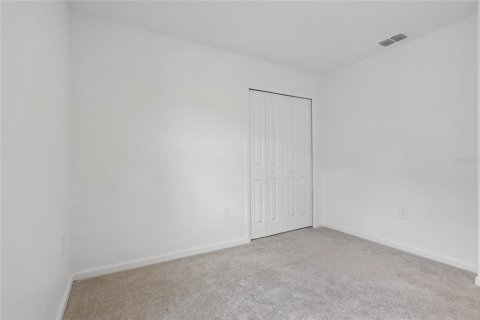 Villa ou maison à vendre à Kissimmee, Floride: 4 chambres, 174.56 m2 № 2410593 - photo 25