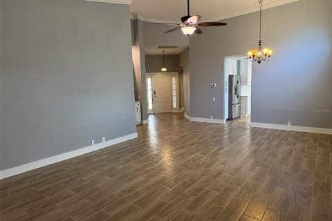 House in Fort Myers, Florida 2 bedrooms, 144.74 sq.m. № 1894987 - photo 7