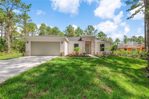 House in Eustis, Florida 4 bedrooms, 207.54 sq.m. № 1754891 - photo 27