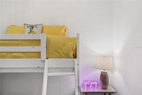 Купить кондоминиум в Киссимми, Флорида 8 комнат, 110.18м2, № 2166090 - фото 25