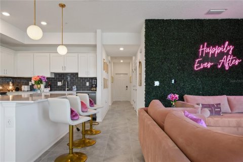 Купить кондоминиум в Киссимми, Флорида 8 комнат, 110.18м2, № 2166090 - фото 10