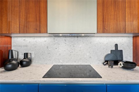 Condo in Miami, Florida, 3 bedrooms  № 2077802 - photo 8