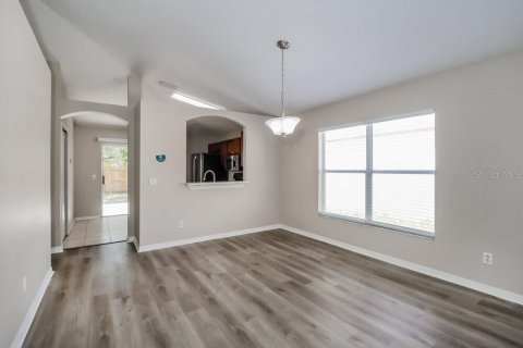 Villa ou maison à louer à Seffner, Floride: 3 chambres, 118.91 m2 № 1905139 - photo 6