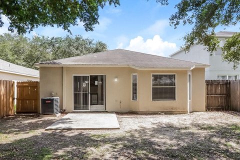 Villa ou maison à louer à Seffner, Floride: 3 chambres, 118.91 m2 № 1905139 - photo 15