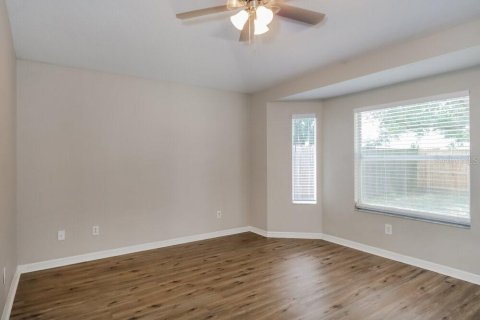 Villa ou maison à louer à Seffner, Floride: 3 chambres, 118.91 m2 № 1905139 - photo 9