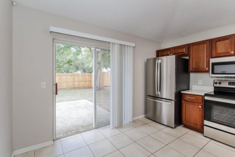 Villa ou maison à louer à Seffner, Floride: 3 chambres, 118.91 m2 № 1905139 - photo 7