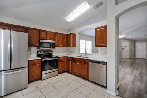 Villa ou maison à louer à Seffner, Floride: 3 chambres, 118.91 m2 № 1905139 - photo 8