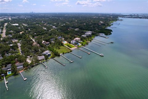 Terreno en venta en Saint Petersburg, Florida № 1900522 - foto 18