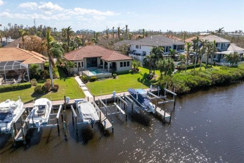 Villa ou maison à vendre à Cortez, Floride: 3 chambres, 253.62 m2 № 1544665 - photo 25