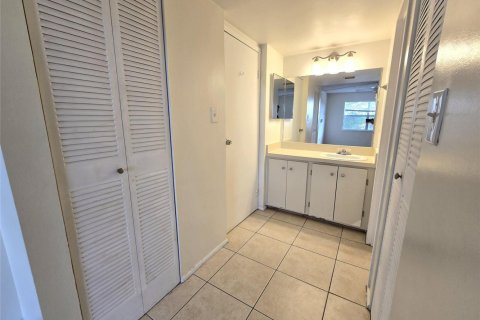 Studio in the Condo in Deerfield Beach, Florida  № 2194260 - photo 5