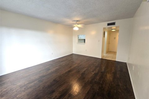 Studio in the Condo in Deerfield Beach, Florida  № 2194260 - photo 8