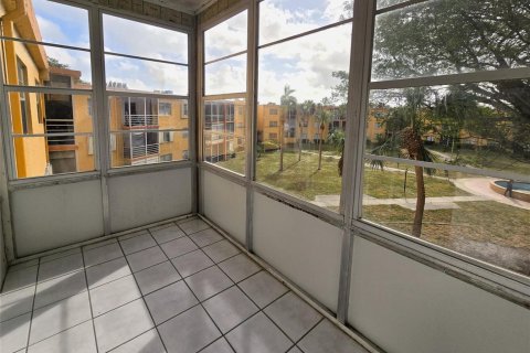 Studio in the Condo in Deerfield Beach, Florida  № 2194260 - photo 11
